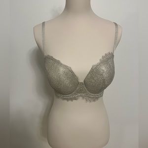 Victoria’s Secret Silver Lace Underwire Bra